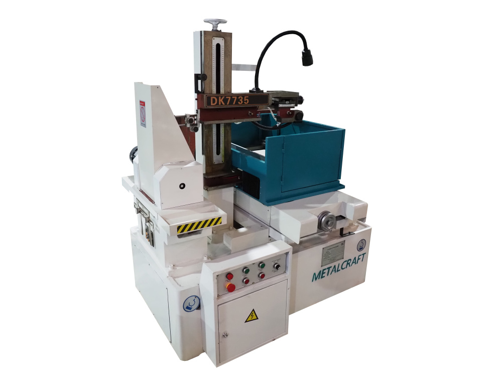 Электроэрозионный проволочно-вырезной станок DK7735